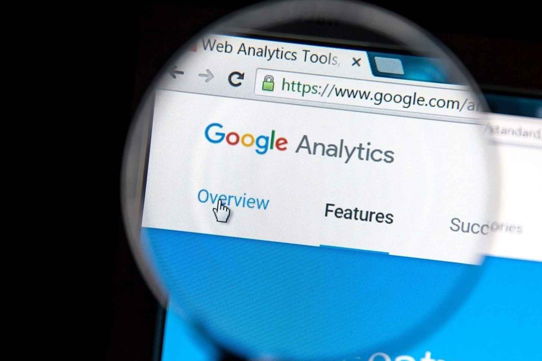 Sådan-bruger-du-Google-Analytics-til-at-forstå-dine-kunder