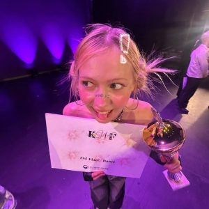 Lör KNS Kids I, 11:00-13:00 Ismone