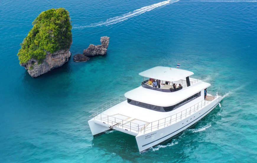 4 Islands Sunset Luxury Cruises Tour by Catamaran