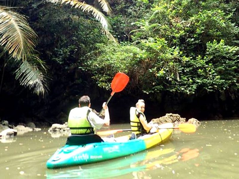 Kayaking-Thalane-Krabi-Thailand