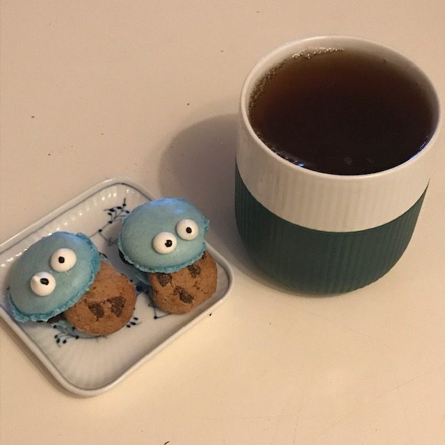 cookiemonster macarons