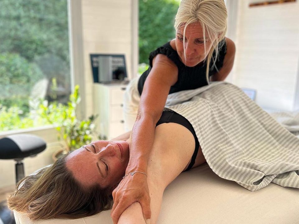 Susanne Strandbygaard fra Kropiterapi giver kropsterapi