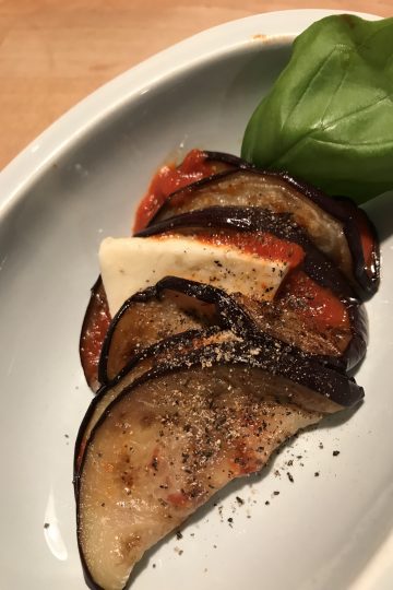 Aubergine mit Mozzarella