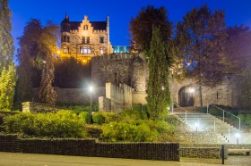 Burg Rode Herzogenrath bei Nacht