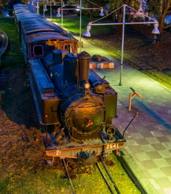 Footbridge over Kalamata train station