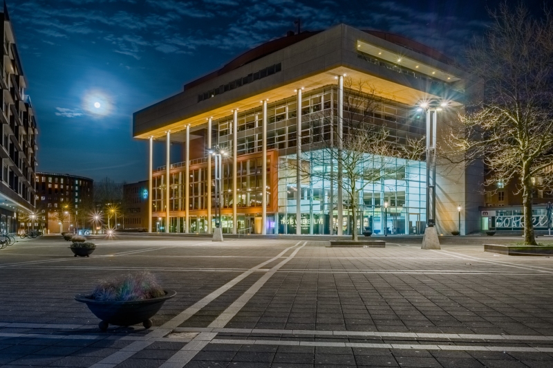 Centre Céramique - Bibliotheek van Maastricht bij nacht