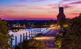 Der Hafen von Tangermünde mit Beleuchtung