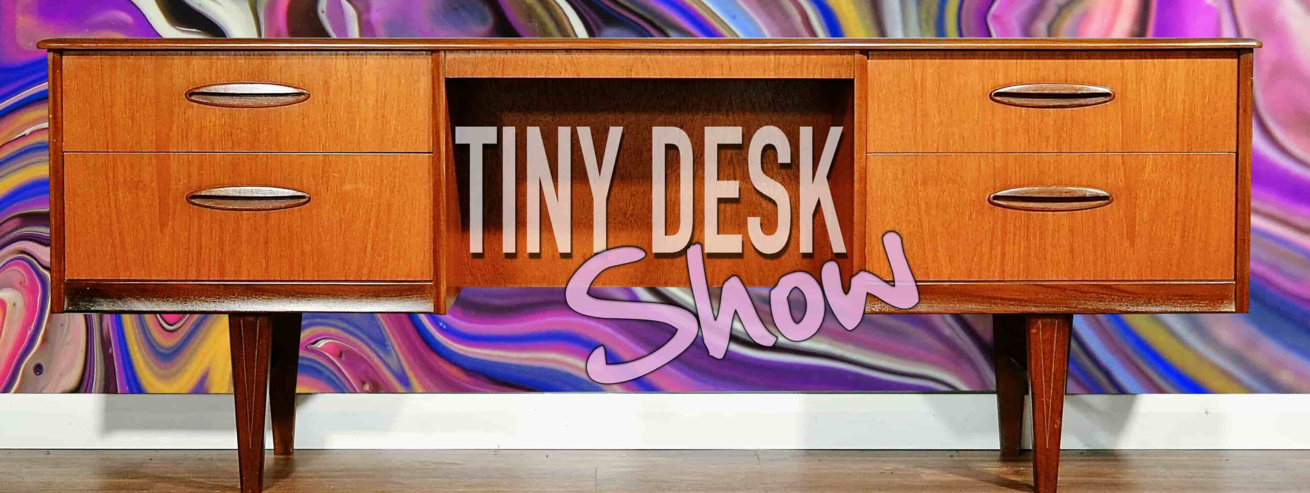 Tiny Desk 13/3 KUL i La