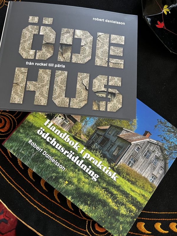 Paketpris båda ödehusböckerna