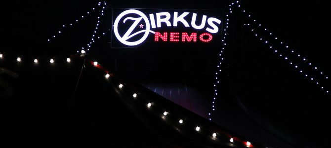 Zirkus Nemo – nu med dyr. Charlottenlund Strand.