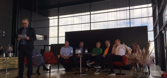 Kedsommelig kulturpolitisk debat i Skuespilhuset.