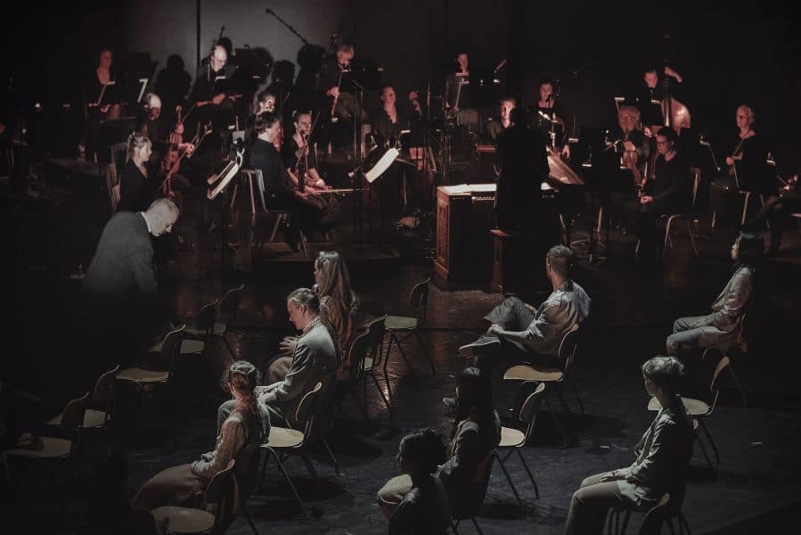 Light – Bach dances på Operaen, Det Kongelige Teater.