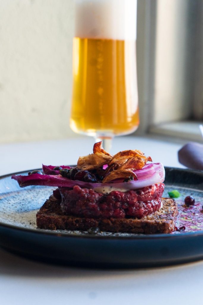 Öl och smörrebröd på Vört i Gamla stan