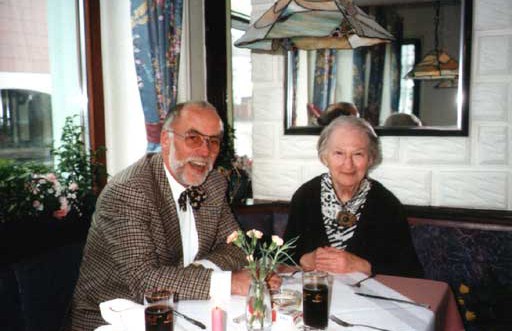 Erna Rosenstein mit Manfred Wolff in Gütersloh, 16.03.1997. Foto © Urszula Usakowska-Wolff