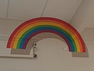 Barnperspektiv Anamorphic mural of a rainbow