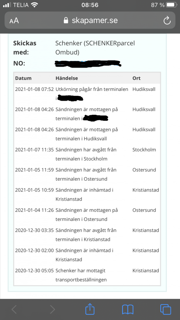 Skärmdump från telefonen som visar mitt pakets resa från det att det skickades från Kristianstad med Schenker den 30/12 tills att det är på väg till ombudet idag 8/1. 