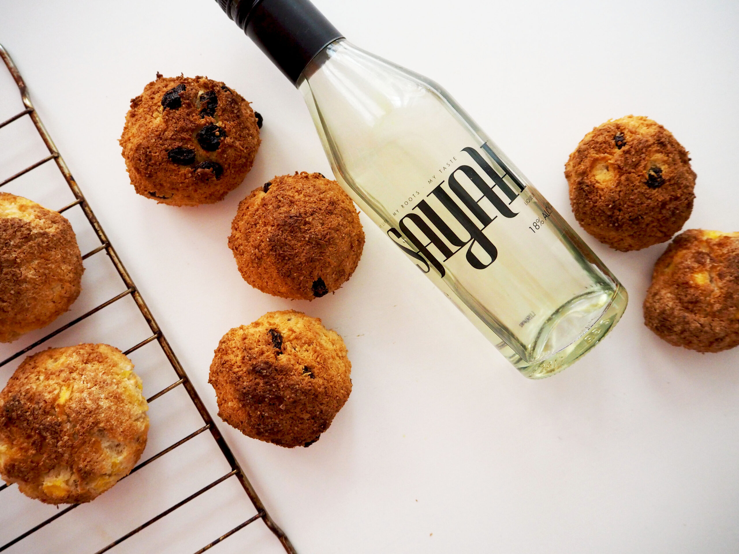 kokosbollen met sayah spekkoek likeur