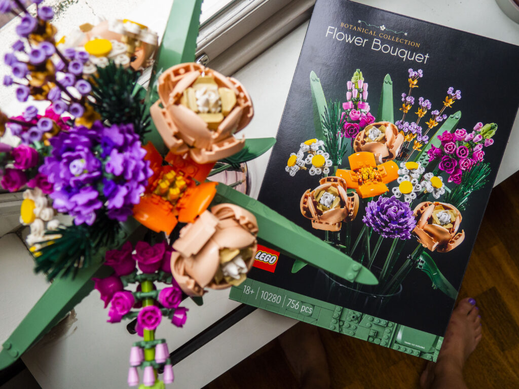 LEGO BOTANICAL COLLECTION FLOWER BOUQUET