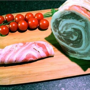 Pancetta<p>43.95€/kg - env 100g (une dizaine de tranches fines)</p>