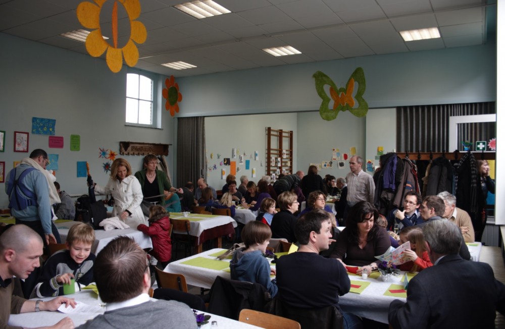 Eetfestijn van de Vrije Basisschool in het weekend van 22-23 maart in Moortsele