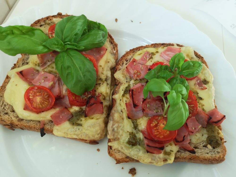 lappeteppet-ostesmørbrød