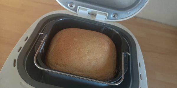 brød, brødbakemaskin