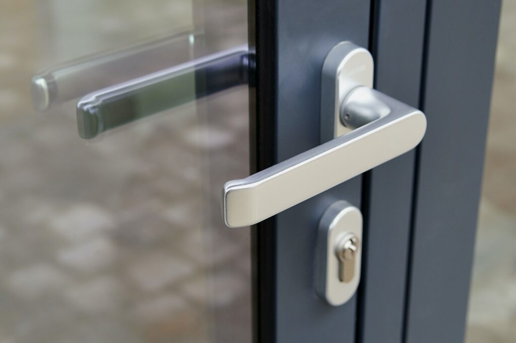 Exterior door handle and Security lock