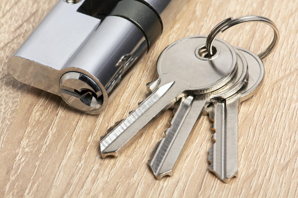 Låsesmed Østerbros guide tid hvad du skal gøre når nøglen sidder fast i låsen og nøglen kan ikke dreje