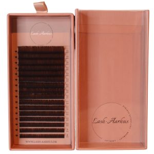 brune singlelashes i d-curl til eyelash extensions