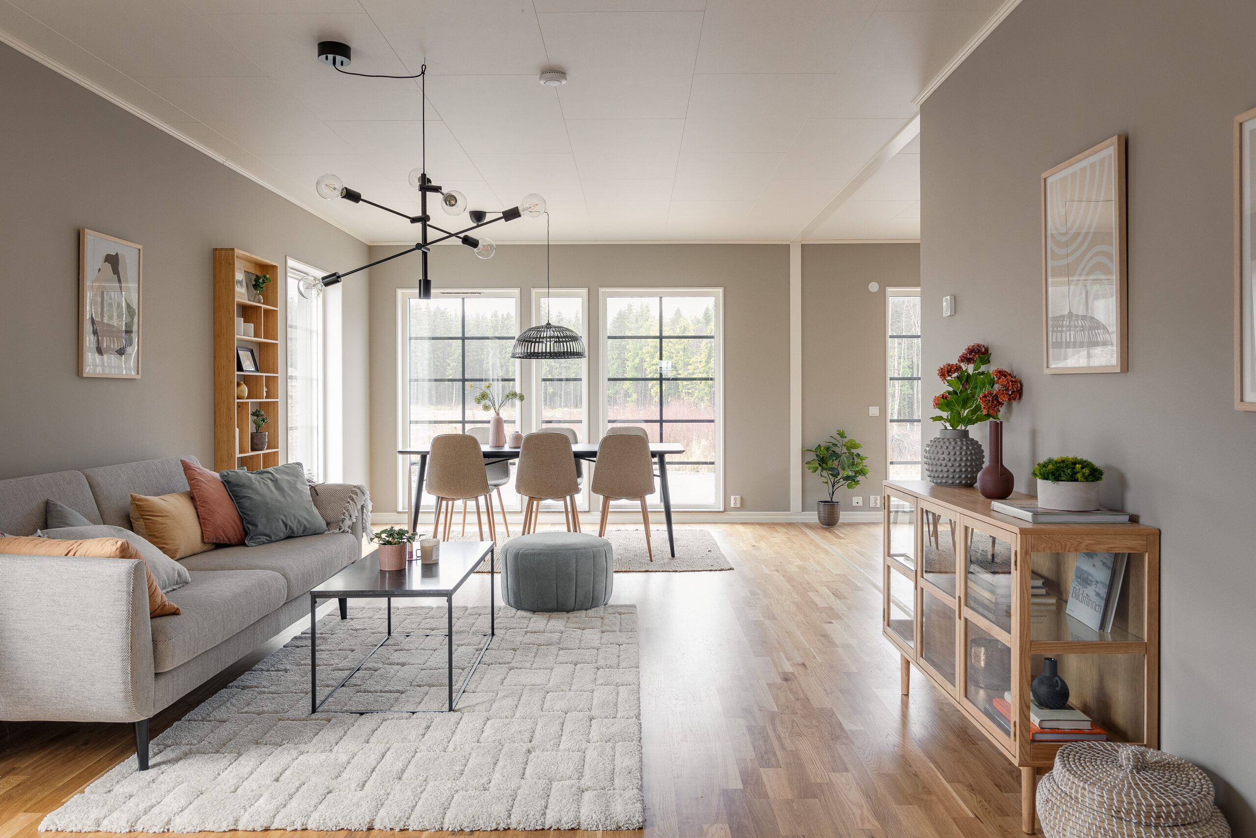 Hjältevadshus Villa Generös Foto Laszlo Mag bostadsfotograf Arkitekturfotograf Och Inredningsfotograf