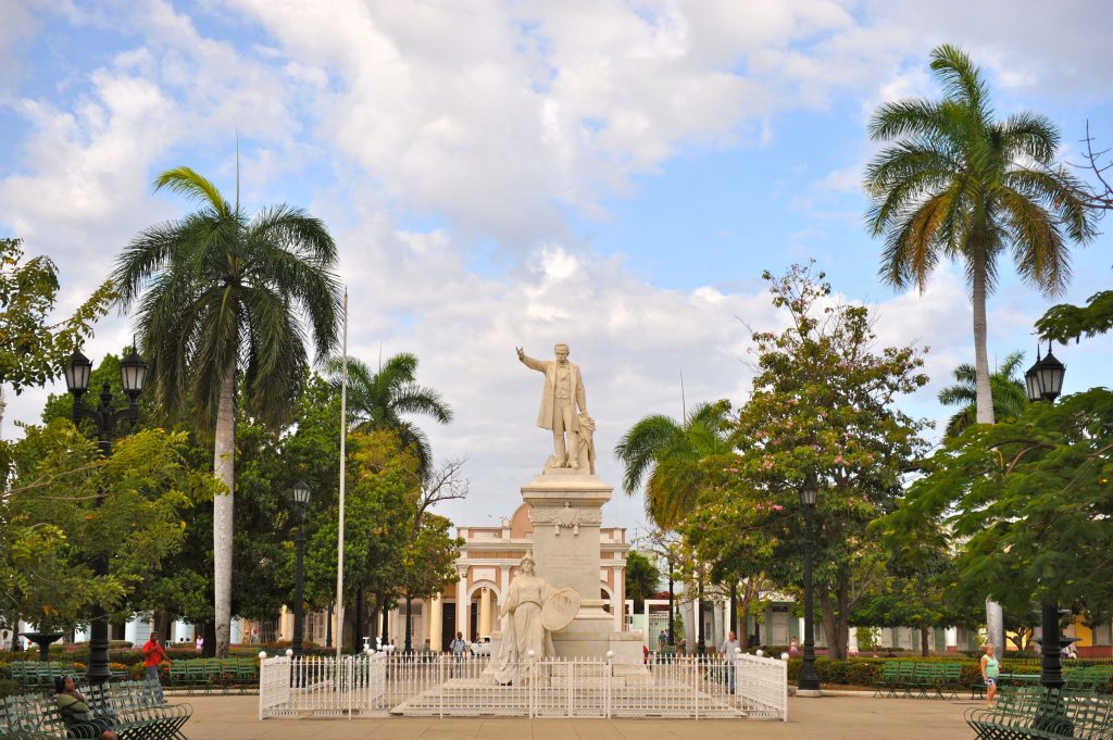 LatinA Tours Kuba Cienfuegos - Jose Marti, monument, Central Region, Cuba