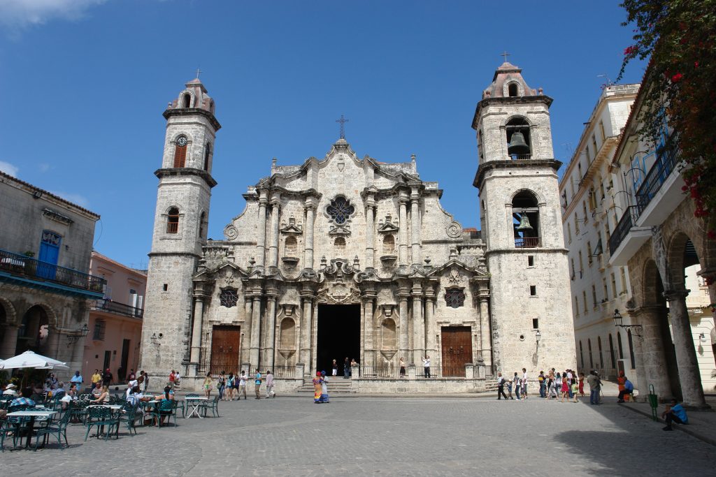LatinA Tours Kuba Havanna - Cathedral, Church, City Tour, Occidental Region, Cuba