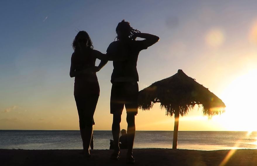 LatinA Tours Kuba Trinidad - Playa Ancon, Salsa Dancer, Beach, Ocean, Flora, Sunse