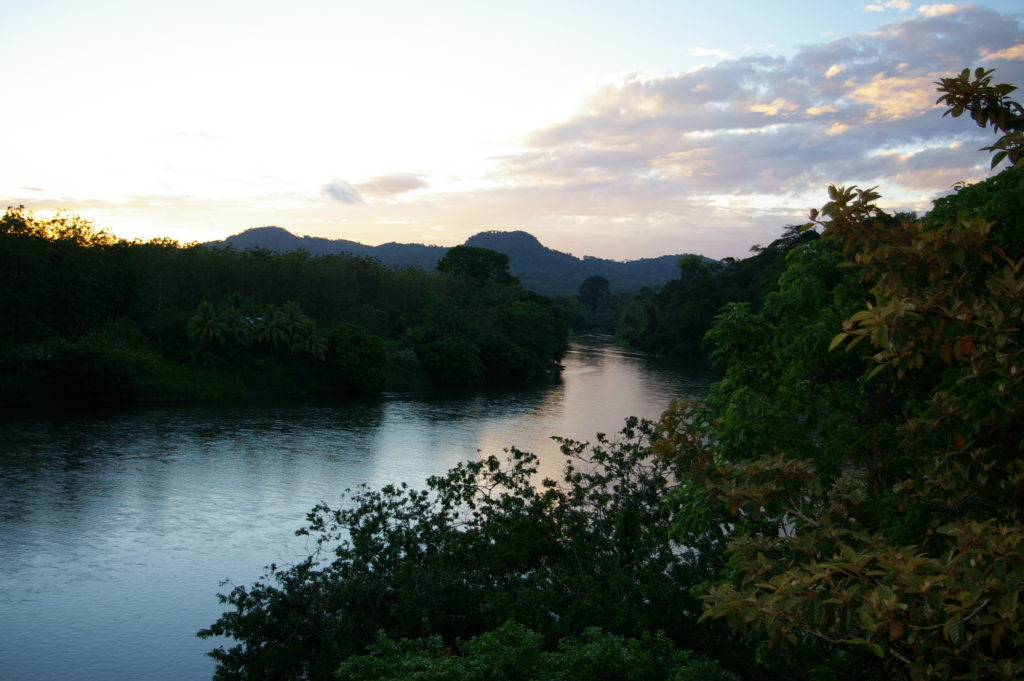 LatinA Tours Costa Rica Pedacito De Cielo Aussicht Fluss