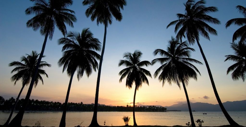 LatinA Tours DomRep Las Galeras Sonnenuntergang Strand