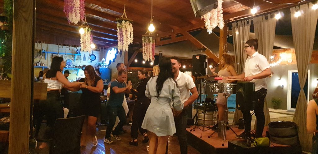 Gruppen-Tanzreise: Gemeinsam Salsa, Merengue & Bachata in der Dominikanischen Republik tanzen (15 Tage) - ab 2.390,- €
