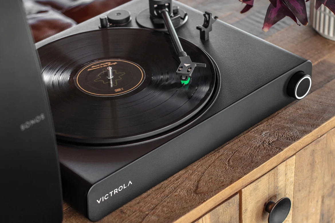 Is This the Best Wireless Turntable to Use with Sonos? Introducing the Victrola Stream Sapphire