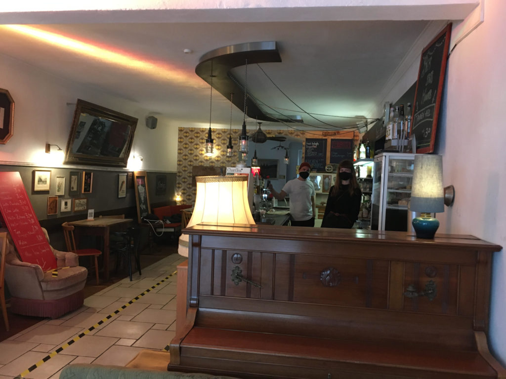 G’sichter hinter der Regensburger Gastro: Die Couch