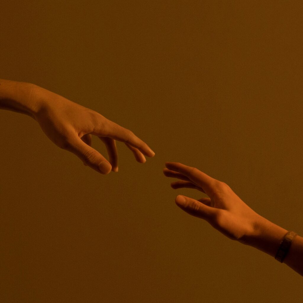 Freundschaft – Hand in Hand durch die Zwanziger?