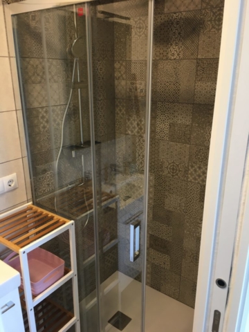 Shower Front