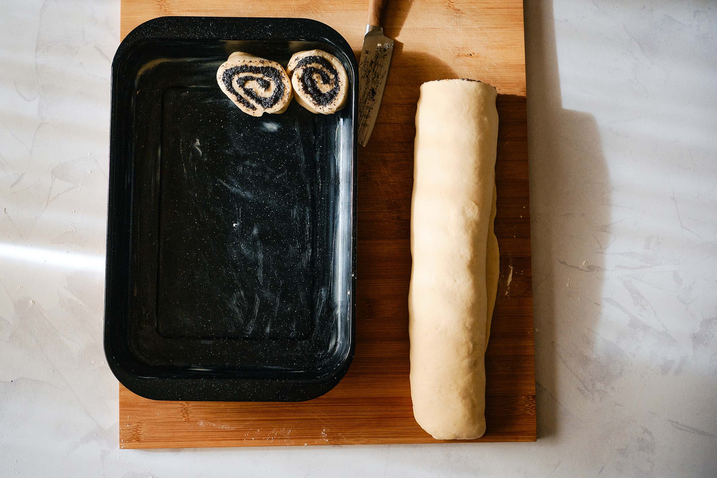 Mohnschnecken schneiden