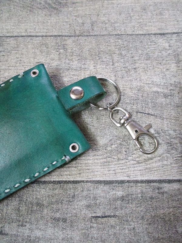 Portemonnaie Wallet Schlüsselanhänger Karabiner Leder flaschengrün green - MONDSPINNE Ledertaschenmanufaktur