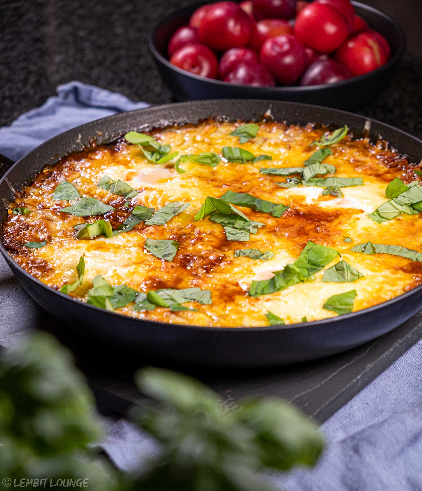 Shakshuka with minced beef egg bacon aromatic cheese