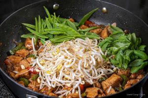 Flavorful Chicken and Basil Stir-Fry