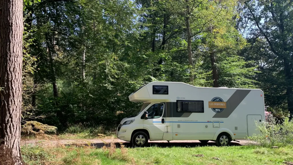 voyage en camping car en foret noire