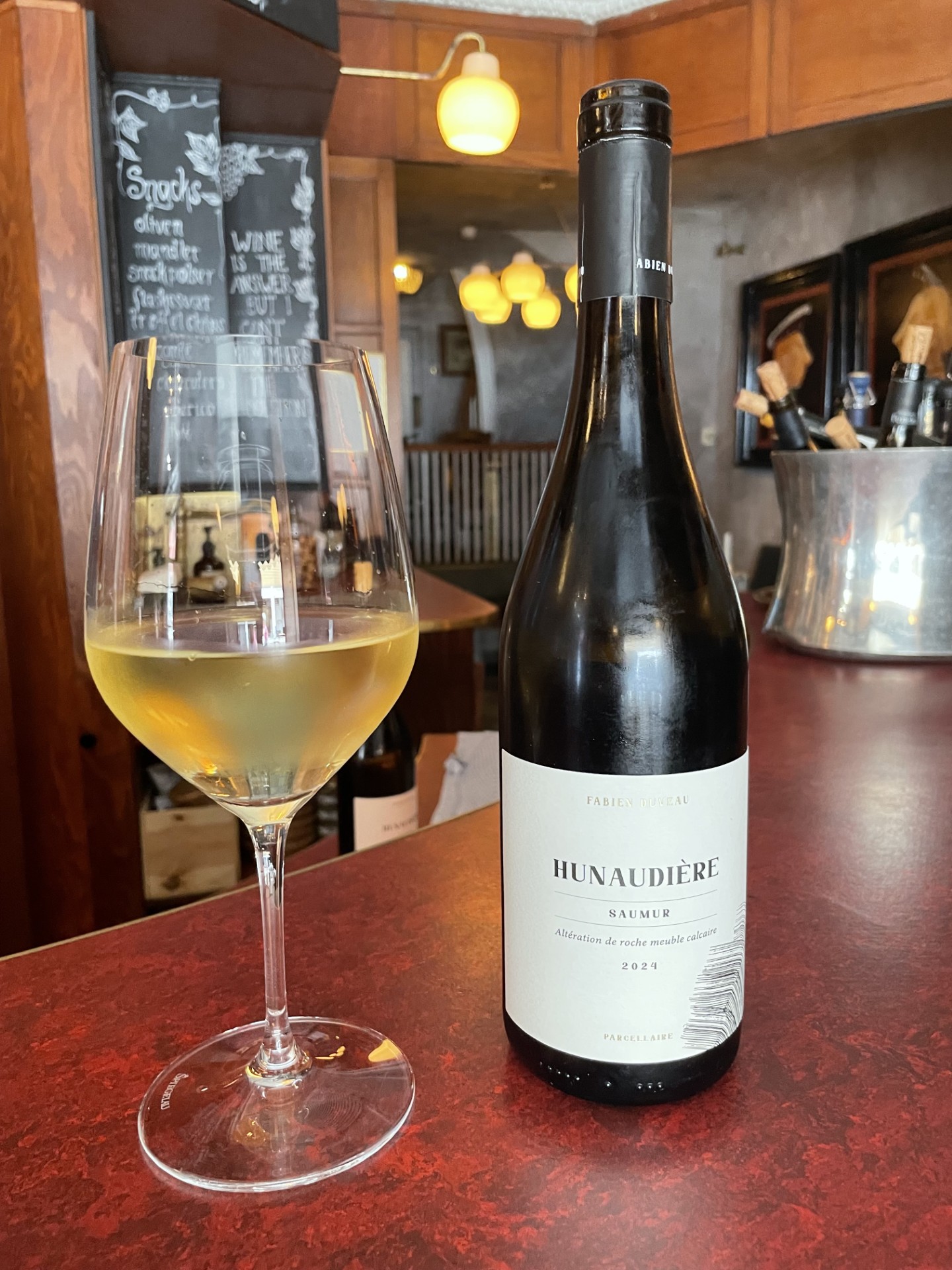 20.juni 2026: Gammel Mønt, København: Duveau Hunaudière Saumur Chenin Blanc 2024