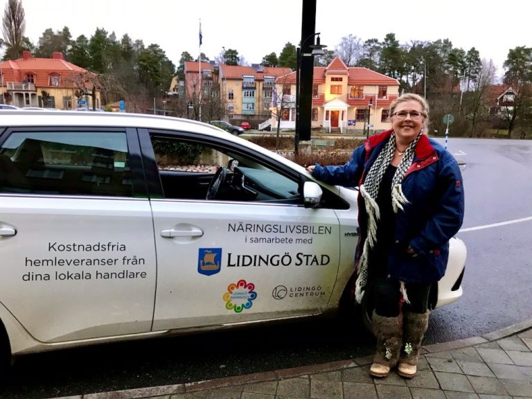 Näringslivsbilen hjälper till med julhandlingen