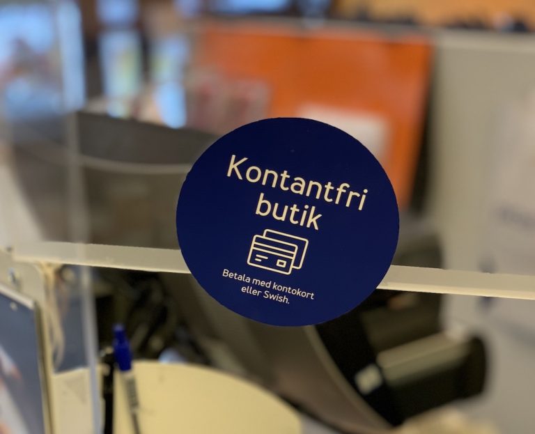 En ö utan kontanter?