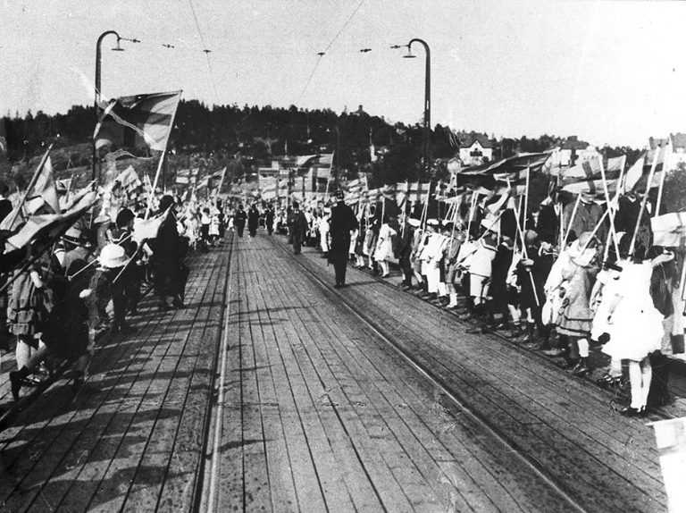 Den högtidliga invigningen i maj 1925