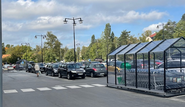 Handlarna nöjda med parkeringen